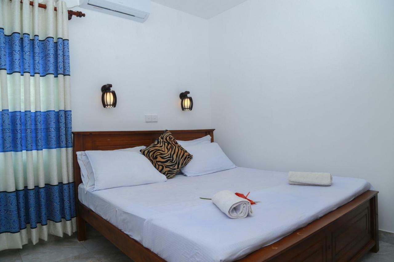 Guesthouse Kind And Love Hikkaduwa Exterior photo